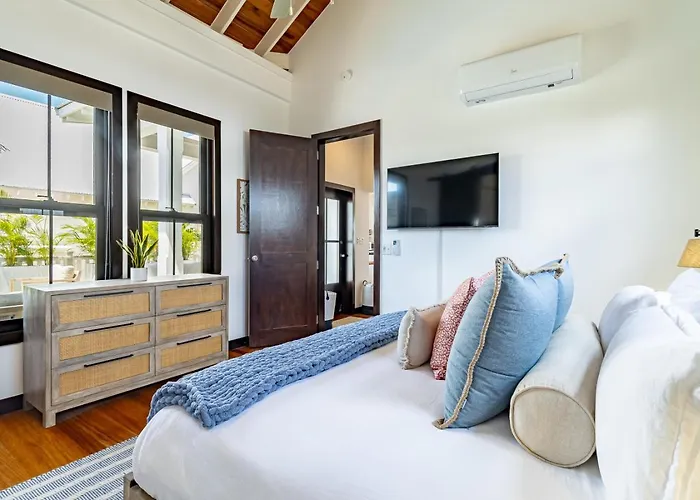 Villa Crimson Sunset Serenity And Mistico Club Boat Shuttle San Pedro (Ambergris Caye)